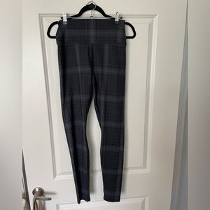 Alo Yoga - Plaid Leggings